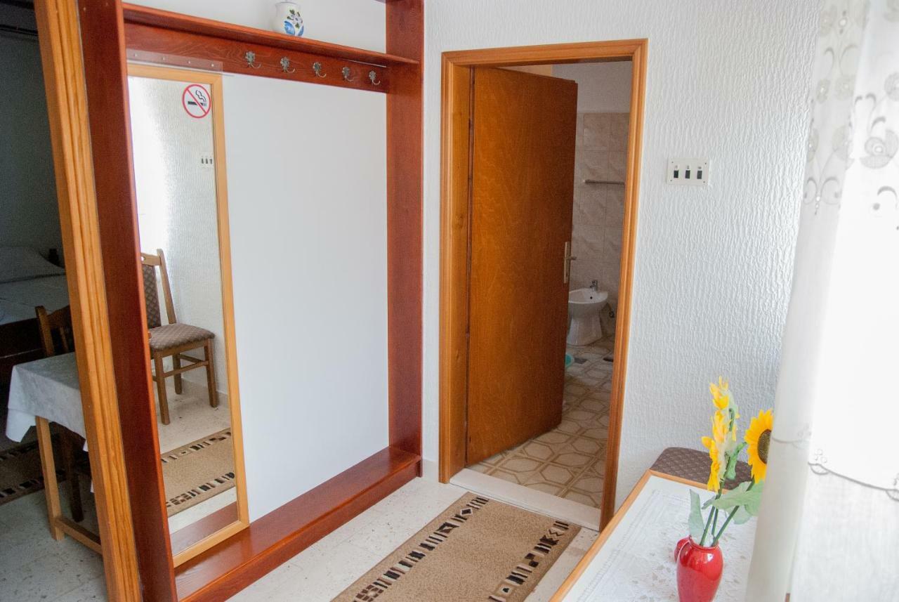 Apartment Slobo Trebinje Exterior photo